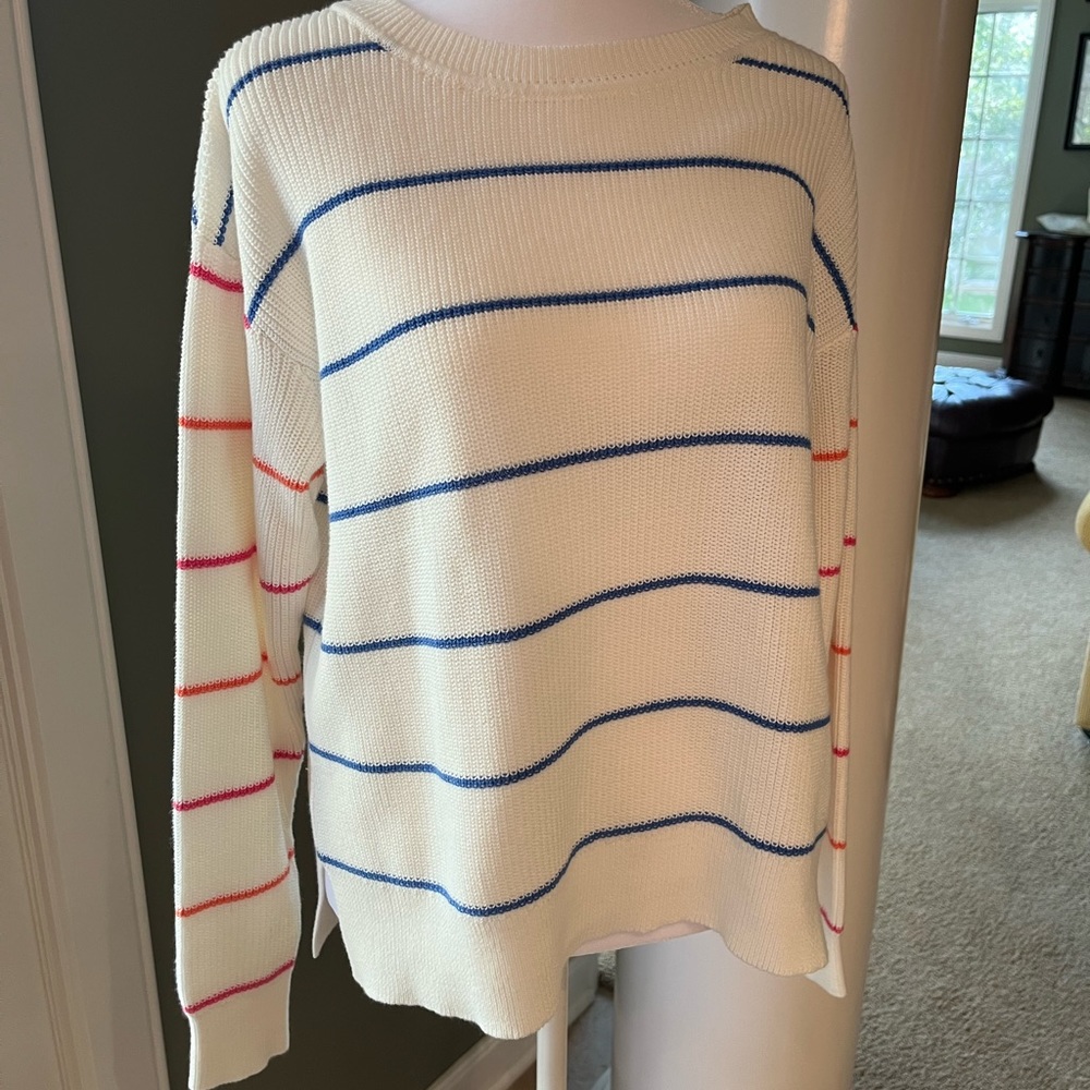 Worth sweater size XS